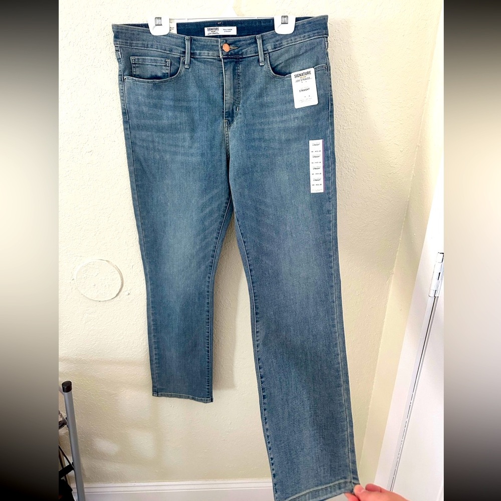 *NWT* 16S Levi Strauss Signature Gold Women Curvy Totally Shaping Straight Jean